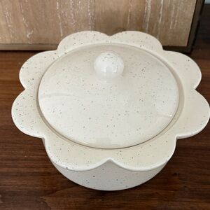 TARGET Bullseye Playground Earthenware Flower Baking Vessel